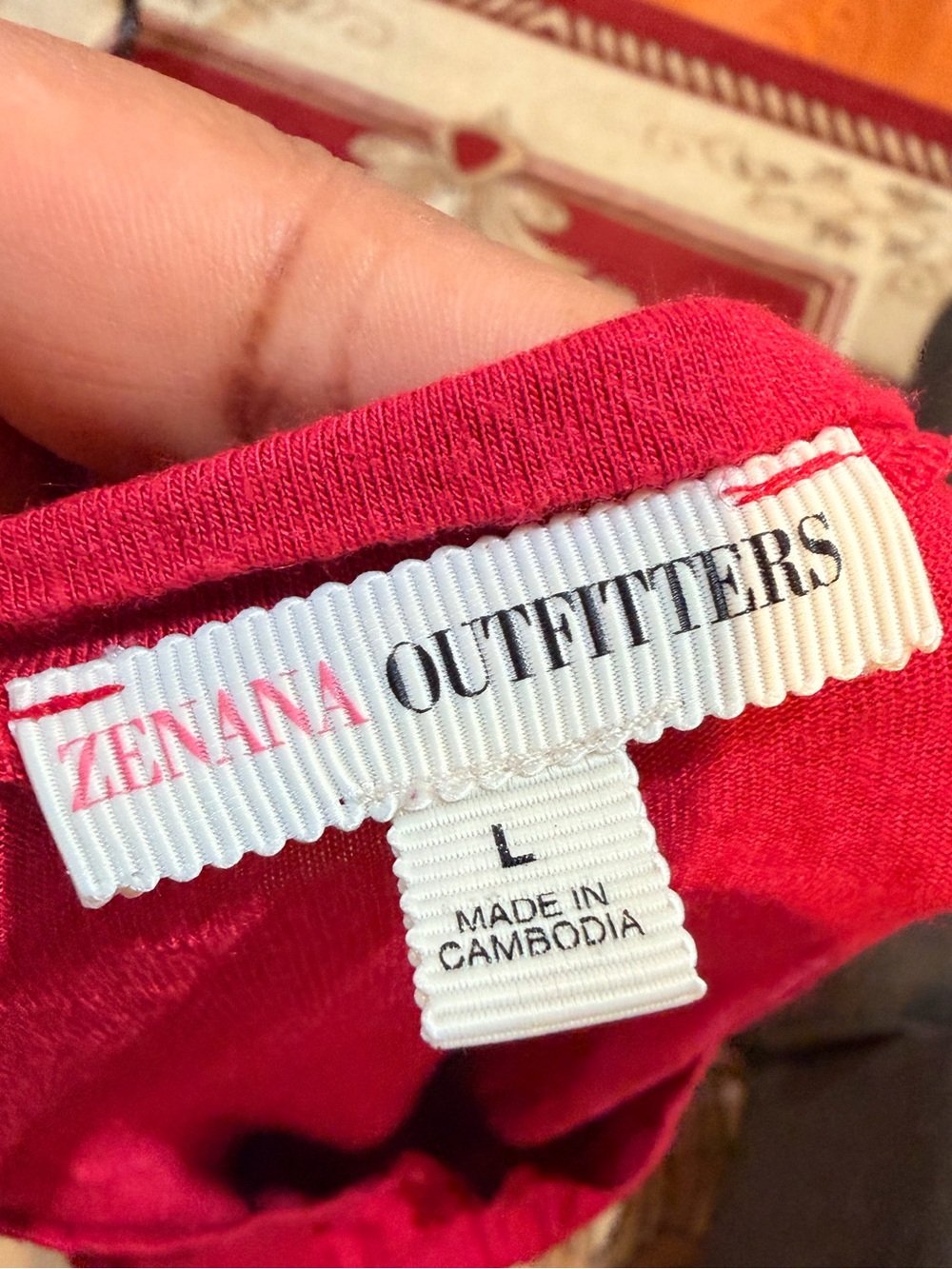 ZENANA OUTFITTERS Grane Red V-Neck Long Sleeve Soft Stretch top Size L - Picture 6 of 10